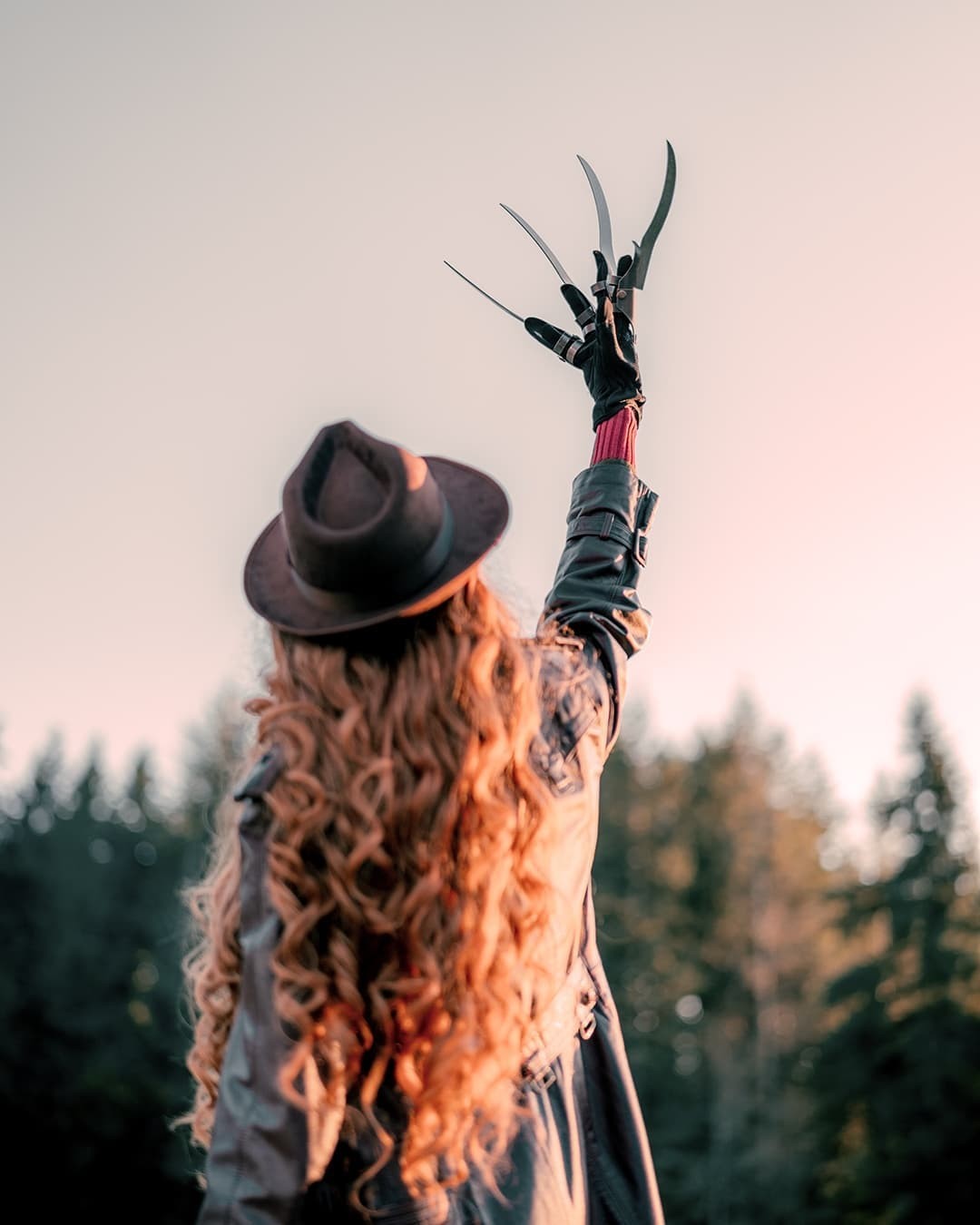 TikTok美女主播重现游戏女角发型 埃洛伊特莉丝等