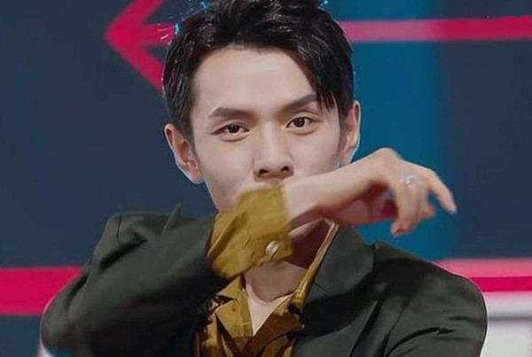 疑似被全网封的网红李佳琦涉及什么历史问题？李佳琦事件来龙去脉概述