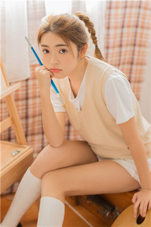 欧洲vodafonewifi18MMPCC全是美女，中国网友看完后直摇头