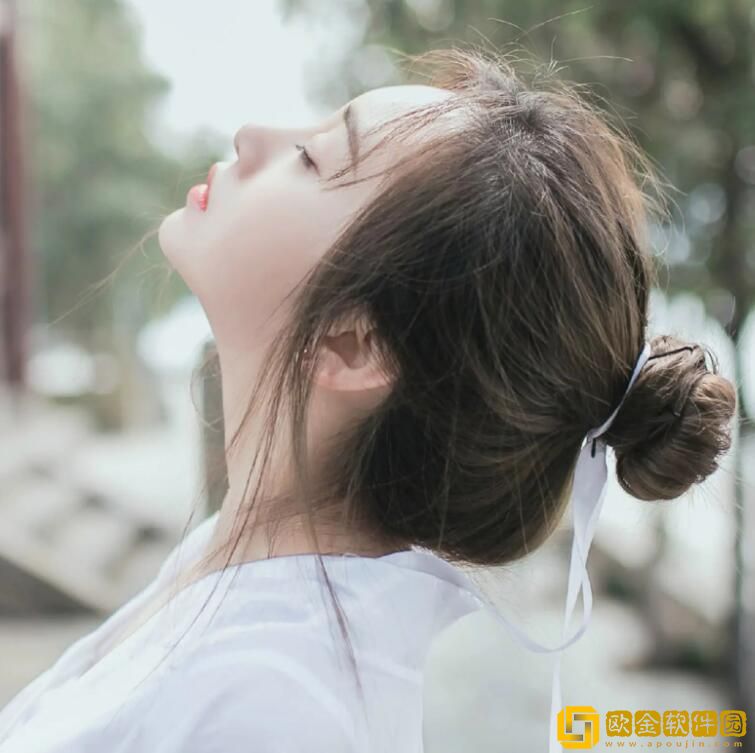 蜜芽忘忧草miya1116跳转接口吸引眼球的作品？粉丝：完整高清！