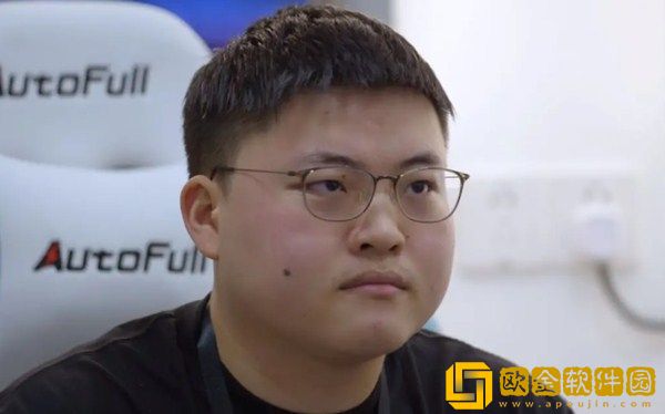 Doinb组织LBL赛事火遍全网，UZI将与狼行组队打比赛？