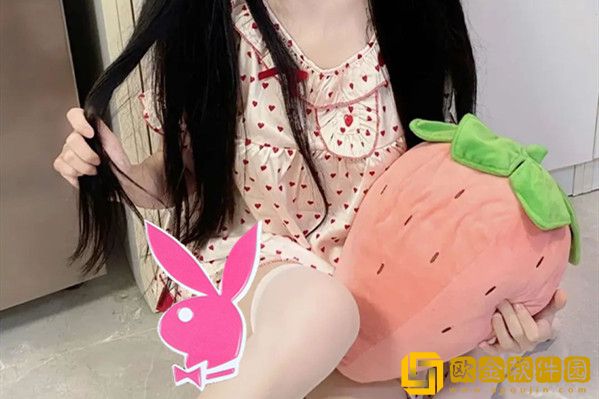 黑粉爆料迈开腿让学长尝尝你的草莓故事