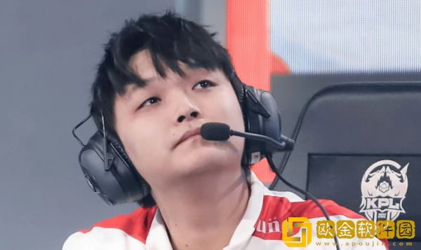 AG人员大调整，教练张角透露CAT将回归，爱思的首发位悬了！