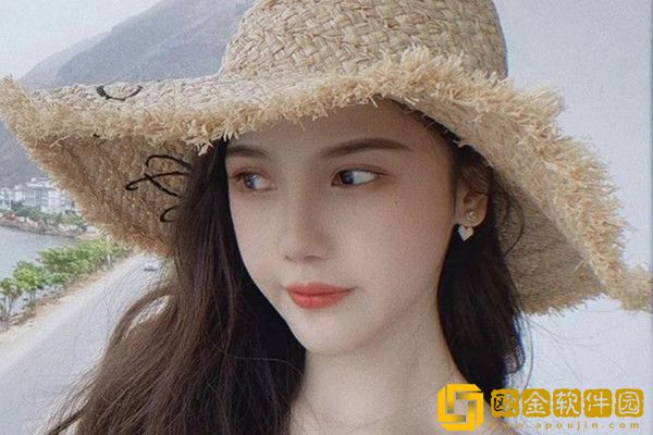 DY满级神豪自曝形象矮、胖、挫，知名女主播见了转身就走！