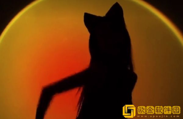 抖音网红辣条有点辣影子舞视频火出圈，身材太绝网友都看呆了！