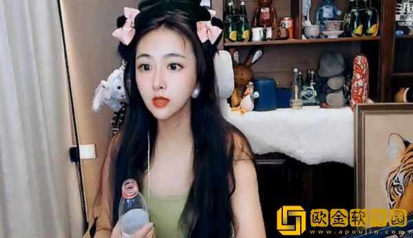 斗鱼顾北宁感慨女主播与神豪的恋爱，重提520超火奔现事件！