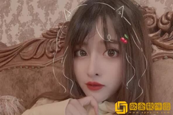 斗鱼顾北宁开怼外站女主播，“长相普通，为了钱被老男人蹂L”