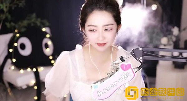 斗鱼婉儿回归直播，样貌大变疑似换头！本人：没整！