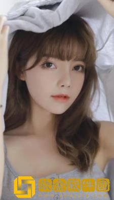 大陆女RAPPER仙踪林可在线互动交流？网友：感触更亲密！