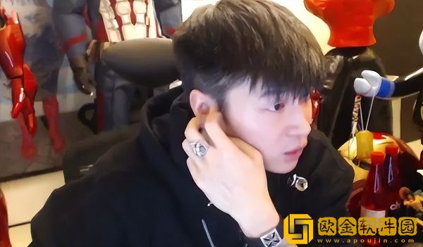 网红主播孙某偷逃税被查，发长文道歉，控制评论引热议！