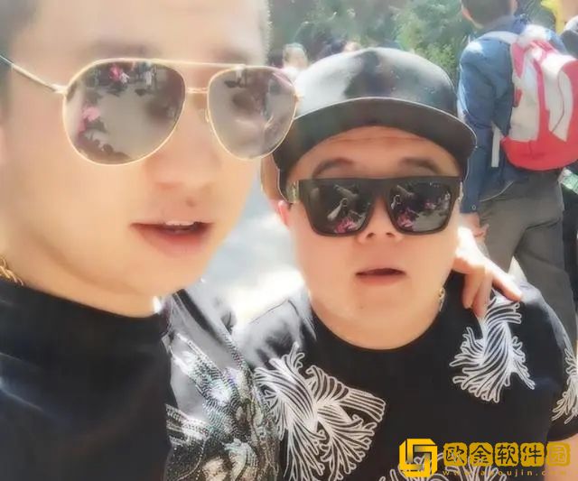 网红小胖购买房产却被割韭菜，直播吐槽，网友：天道好轮回!