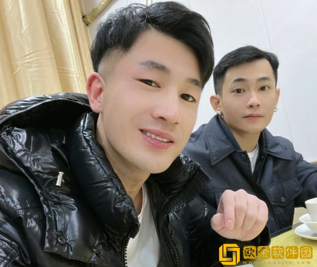 ks网红仙洋出狱再次直播，却遭平台封禁账号，网友：只是价值不够大平台才不让回归的。
