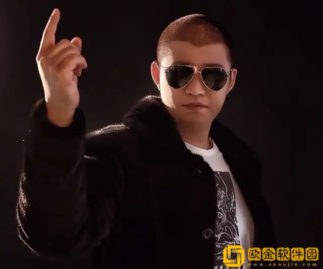 网红二驴直播跟平荣连麦，表示：必须给我生一个儿子，不生就离婚!