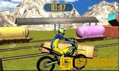 特技摩托车越野赛