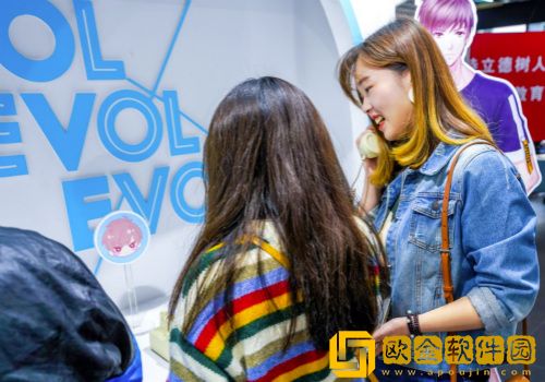 青年艺术创想周登场 叠纸游戏携手上海戏剧学院呈现不一样的ACG文化