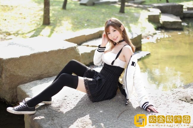 已满十八从此进入蜜桃
