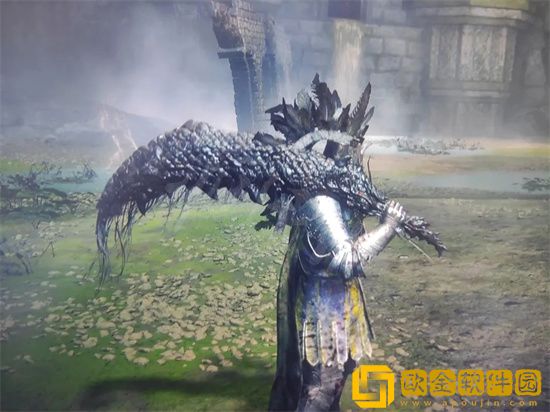 艾尔登法环在哪里可以找到龙鳞剑