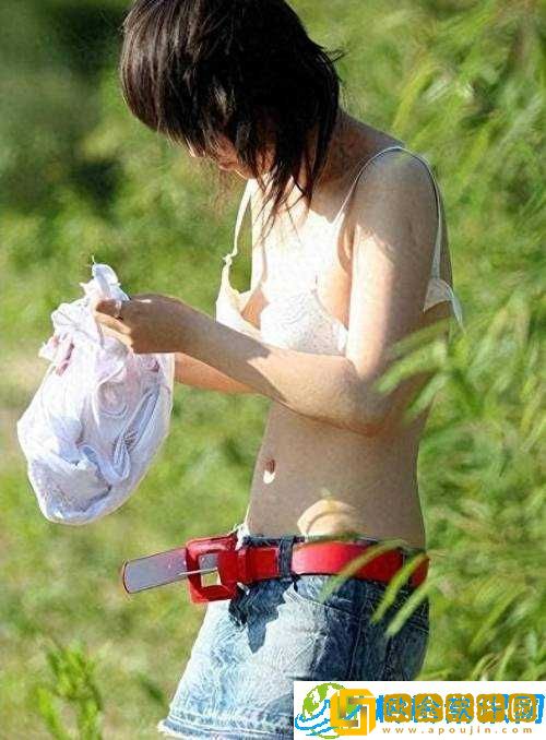 张筱雨大胆生殖-引发争议的人体艺术