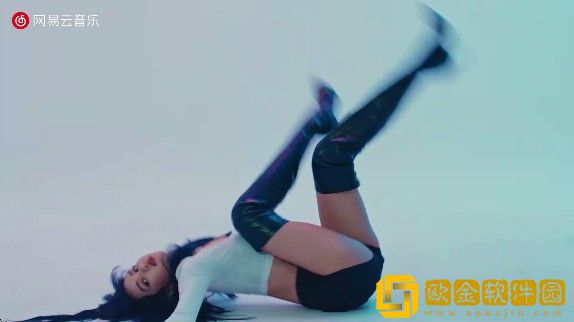 《瞒着丈夫说在公司加班》中字下载-《瞒着丈夫说在公司加班》中字安卓TV大屏版下载v1.14