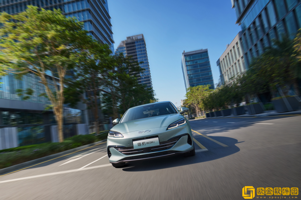 比亚迪推出大电池DM