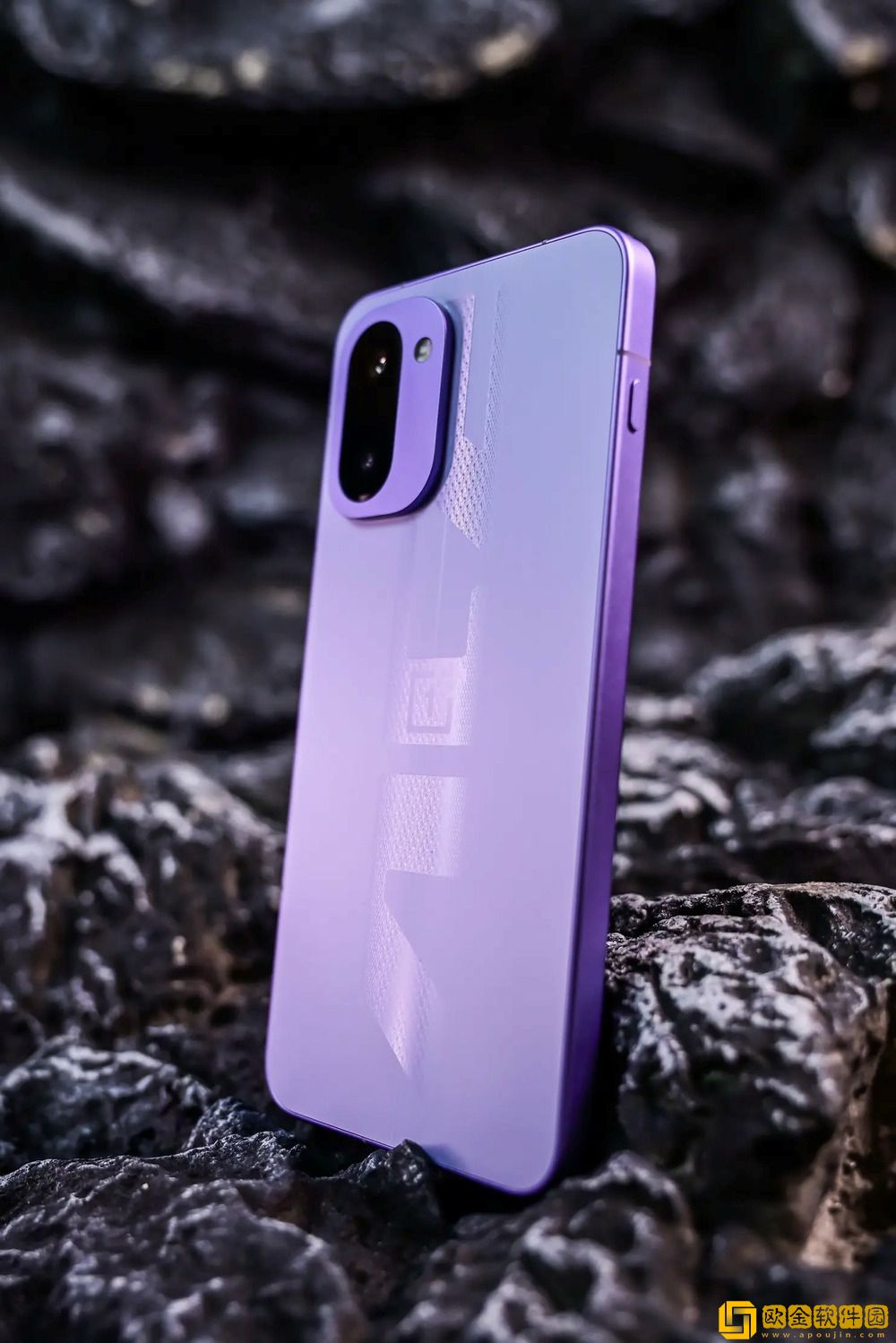 一加Ace-6T手机开箱上手：出众的质感和耐用性