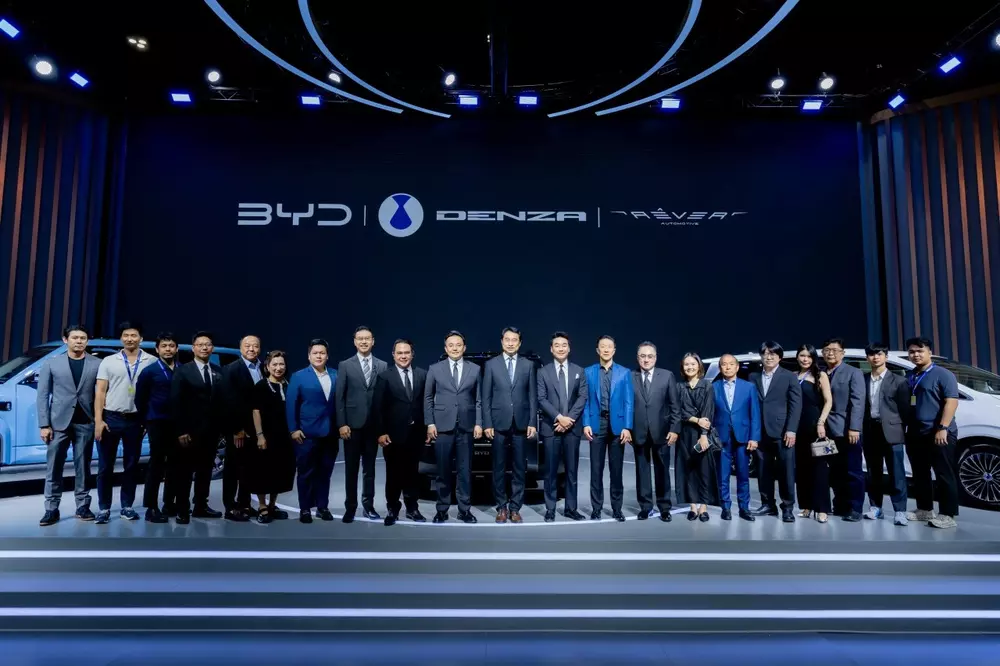 比亚迪携双品*
亮相2025泰国车展