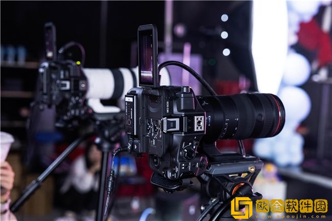 佳能“佳直播”携手时拍传媒