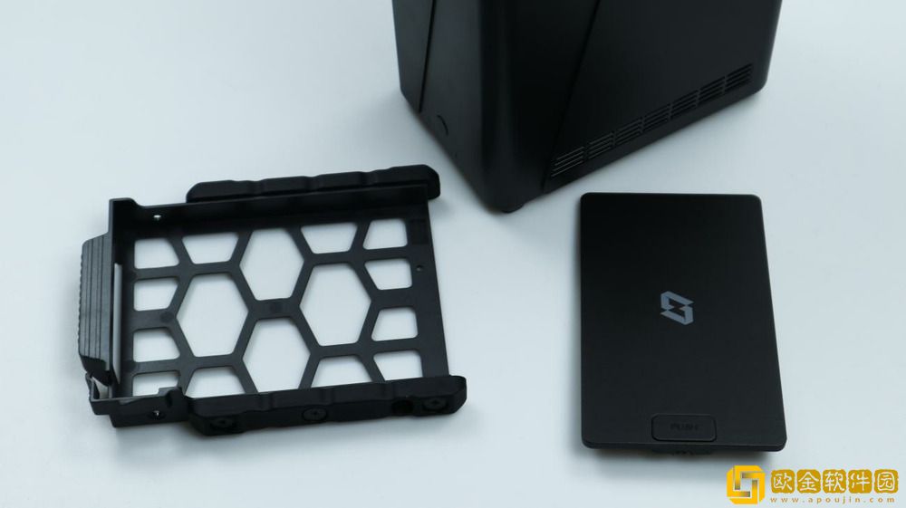 家庭数码新标的NAS