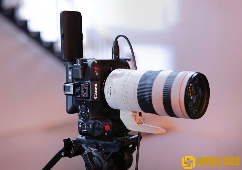 “佳直播”携手海川星辰