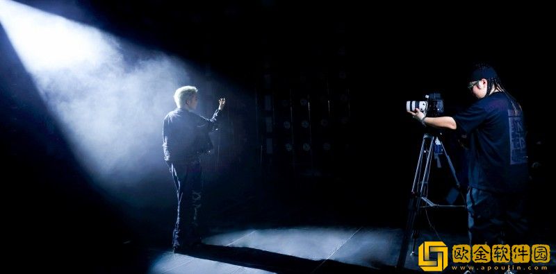 “佳直播”携手海川星辰