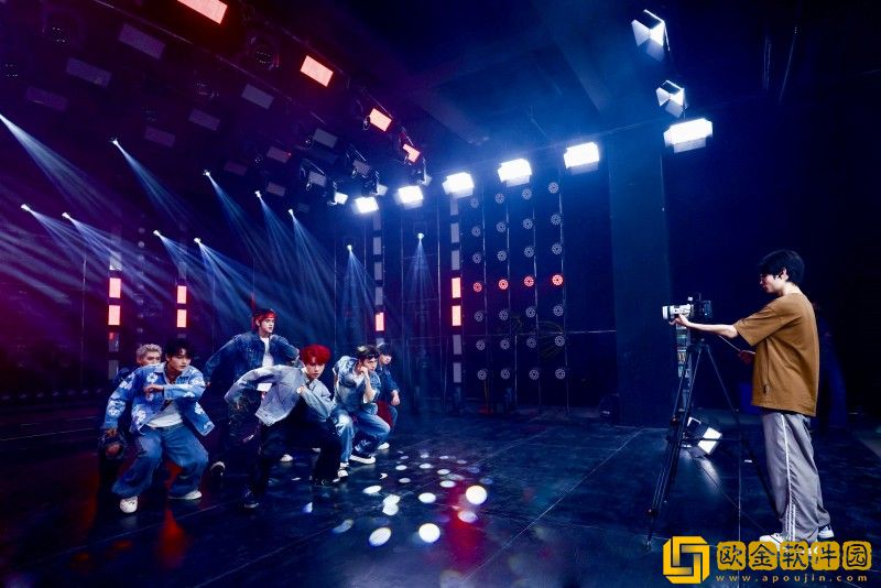 “佳直播”携手海川星辰