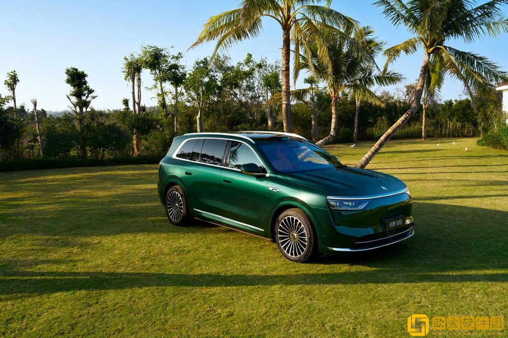 赛力斯2月产销数据公布-问界M9-2025款3月20日上市