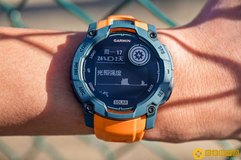 佳明本能Instinct