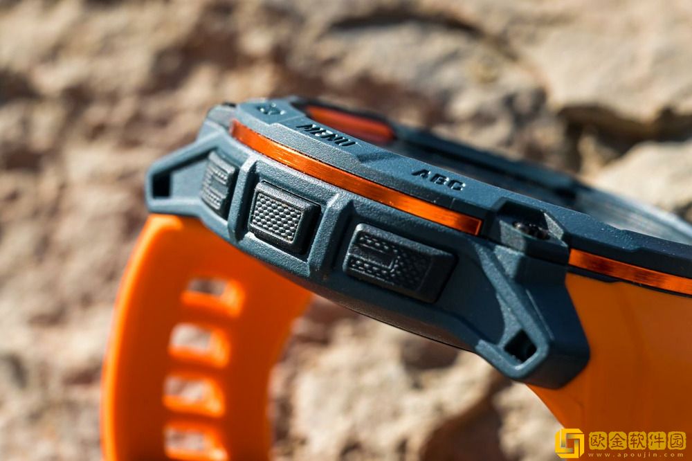 佳明本能Instinct