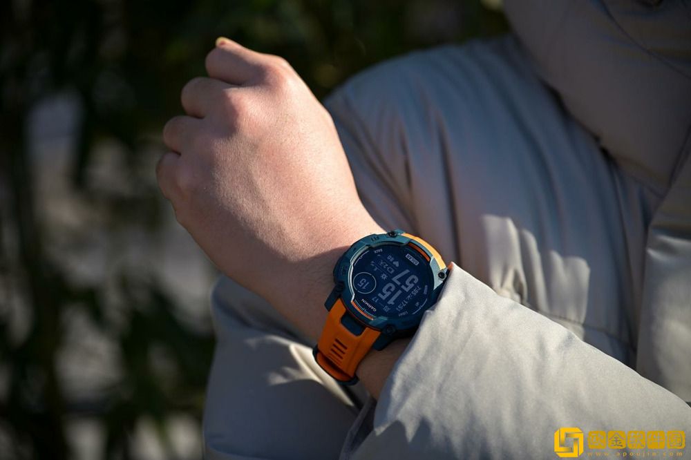 佳明本能Instinct