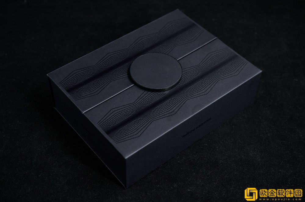 让iPhone使用起来更便捷一点-PITAKA礼盒开箱图赏