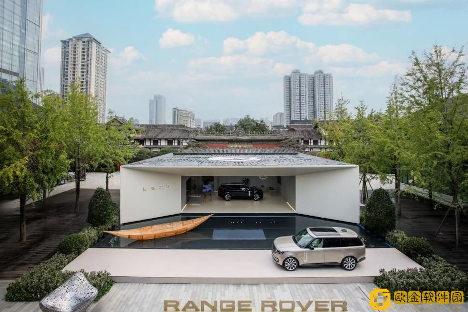 2025年款路虎揽胜上市-建议零售价141.2万元起