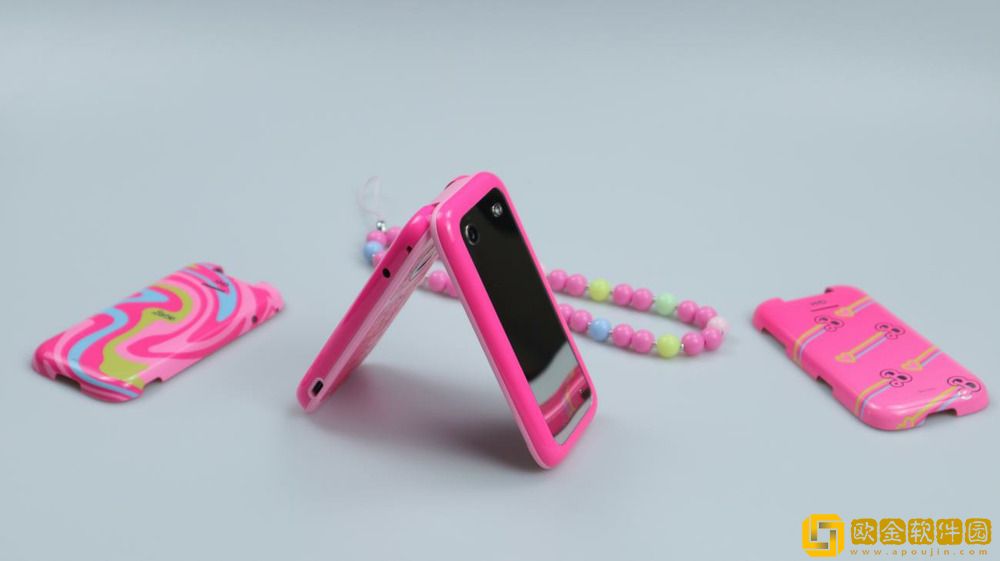 HMD芭比联名翻盖手机评测