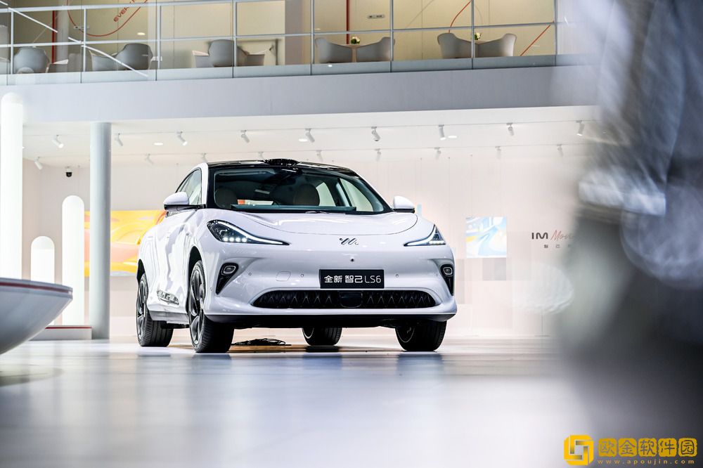 全新智己LS6正式发布