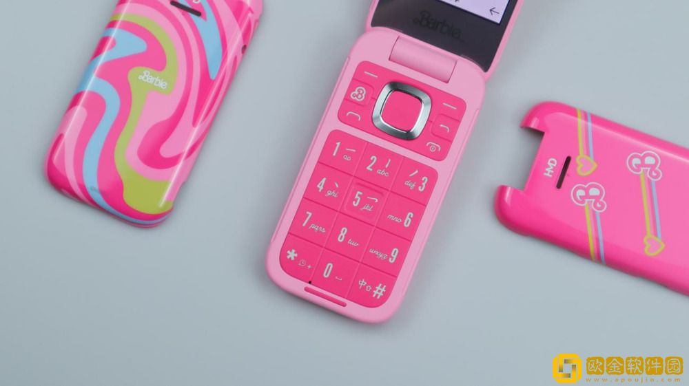 HMD芭比联名翻盖手机评测