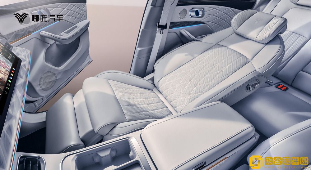 哪吒L内饰官图发布