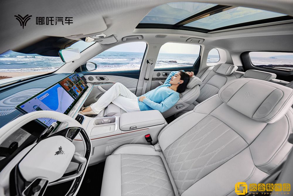 哪吒L内饰官图发布