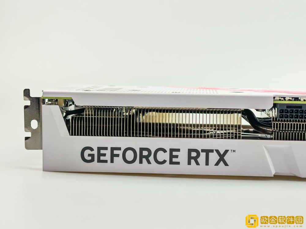 全新AI生产力+2K游戏利器